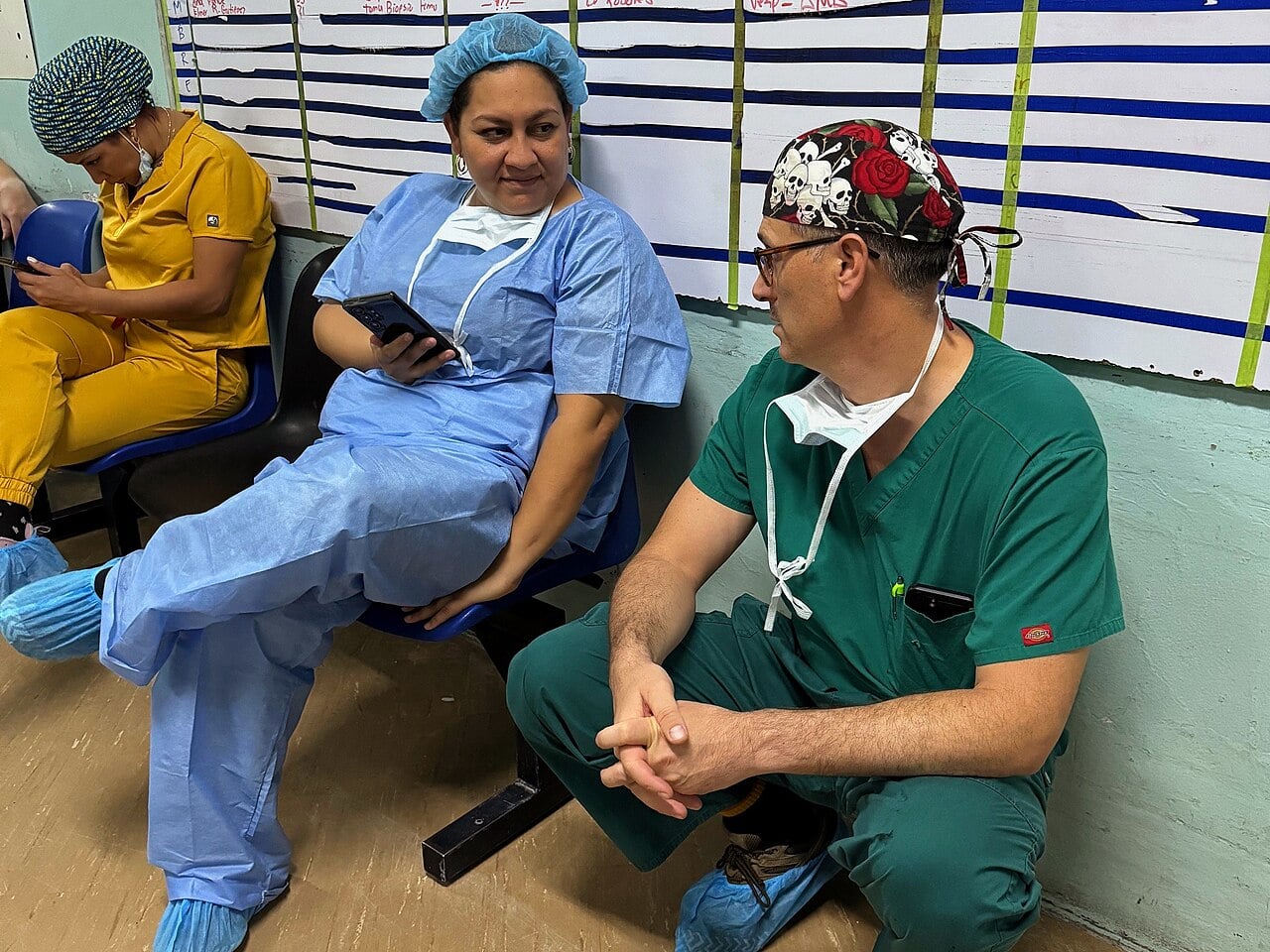 Honduras Doctors Enter Fifth Week of Protest as Government Says 95% Paid